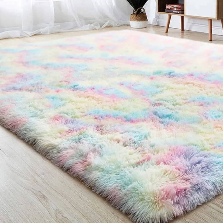 Fluffy Rug - Rainbow in Multiple Sizes