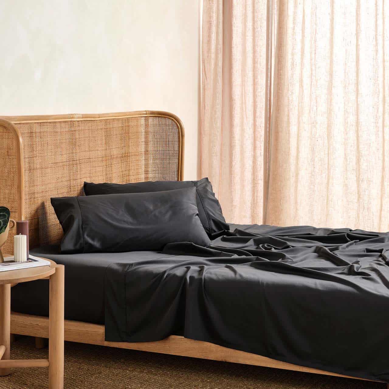 3 Linen House - Elka 500TC Fitted Sheet